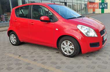 Хетчбек Suzuki Splash 2011 в 