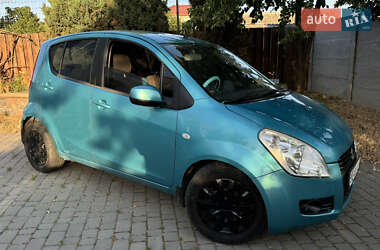 Хэтчбек Suzuki Splash 2010 в 