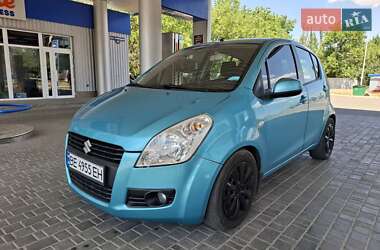 Хэтчбек Suzuki Splash 2010 в 
