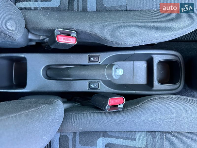 Хэтчбек Suzuki Splash 2011 в Киеве