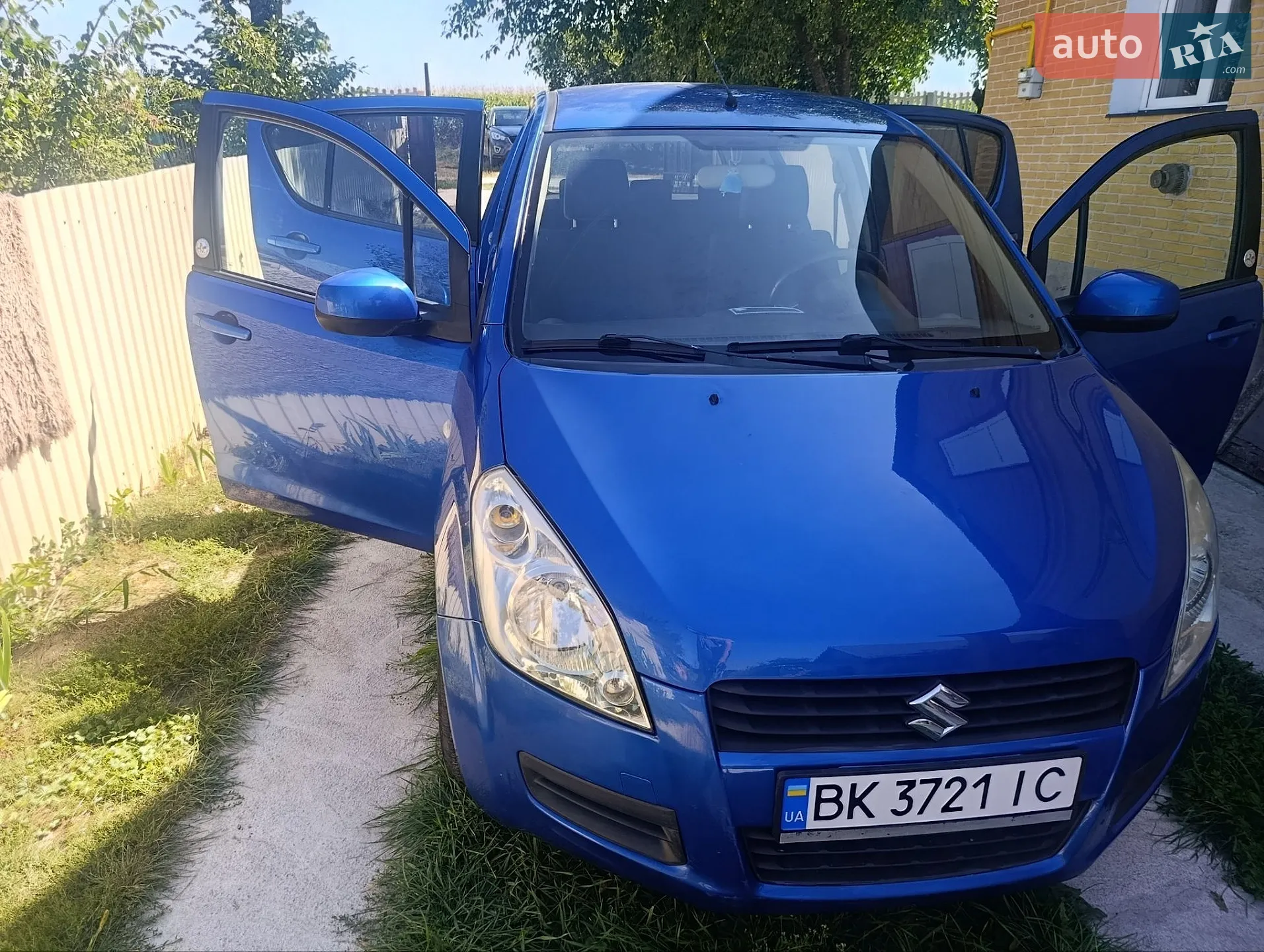 2011 Suzuki Splash - мініатюра 3