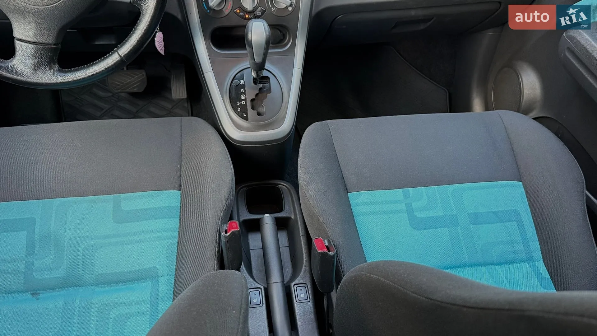 2010 Suzuki Splash - мініатюра 8