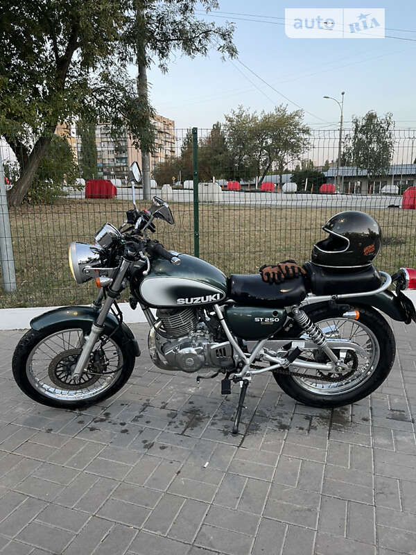 Мотоцикл Классик Suzuki ST 250 2012 в Киеве