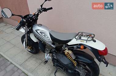 Пітбайк Suzuki Street Magic 50 2010 в 