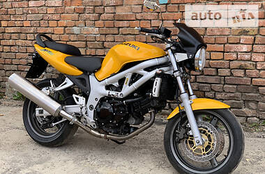 Мотоцикл Без обтекателей (Naked bike) Suzuki SV 650 2000 в 