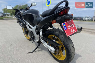Мотоцикл Классік Suzuki SV 650 1999 в 