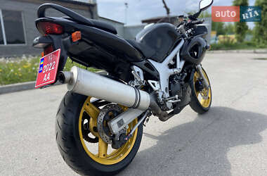 Мотоцикл Классік Suzuki SV 650 1999 в 