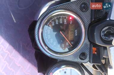Мотоцикл Без обтекателей (Naked bike) Suzuki SV 650 2001 в 