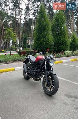 Мотоцикл Без обтекателей (Naked bike) Suzuki SV 650 2016 в 