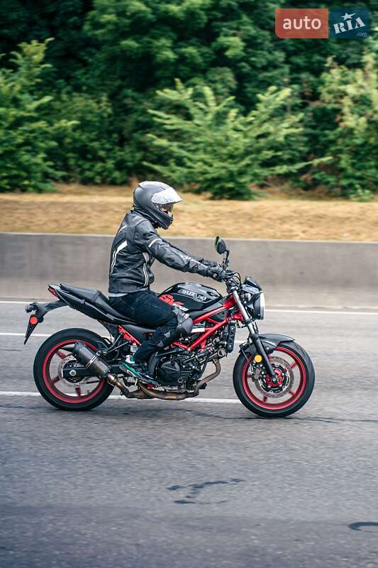 Мотоцикл Классик Suzuki SV 650 2017 в Киеве