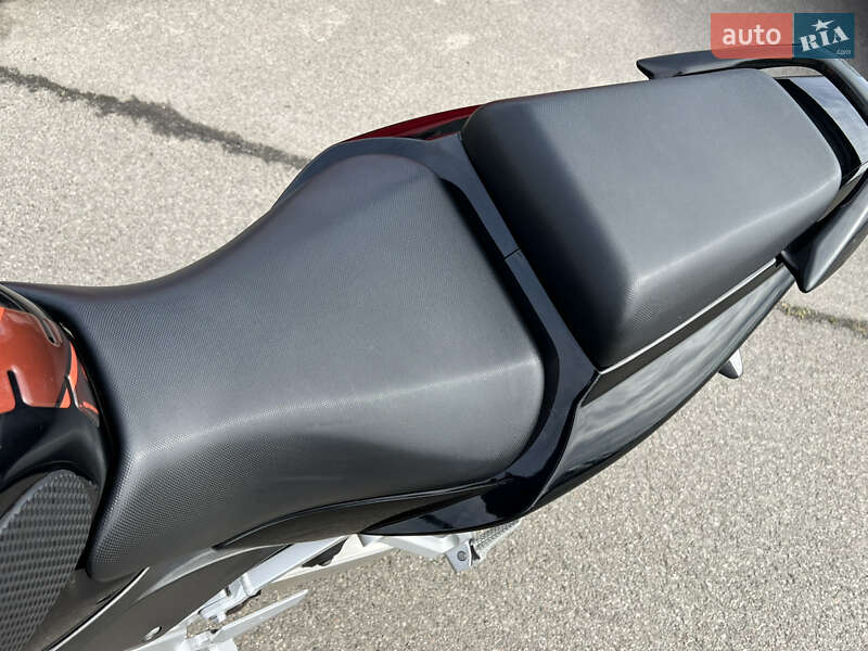 Спортбайк Suzuki SV 650S 2006 в Києві