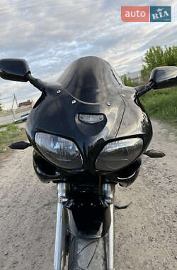 Мотоцикл Спорт-туризм Suzuki SV 650S 1999 в 