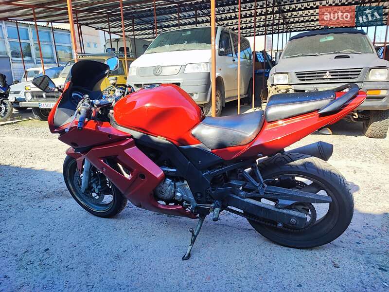 Спортбайк Suzuki SV 650S 2006 в Киеве