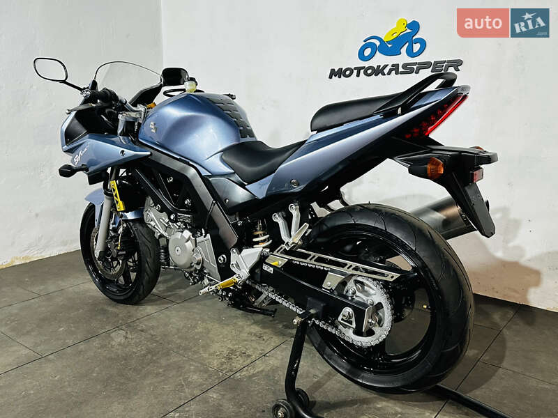 Спортбайк Suzuki SV 650S 2006 в Бердичеве