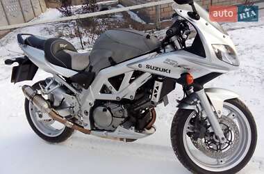 Снігоходи для полювання та рибалки Suzuki SV 650S 2003 в Кривому Розі