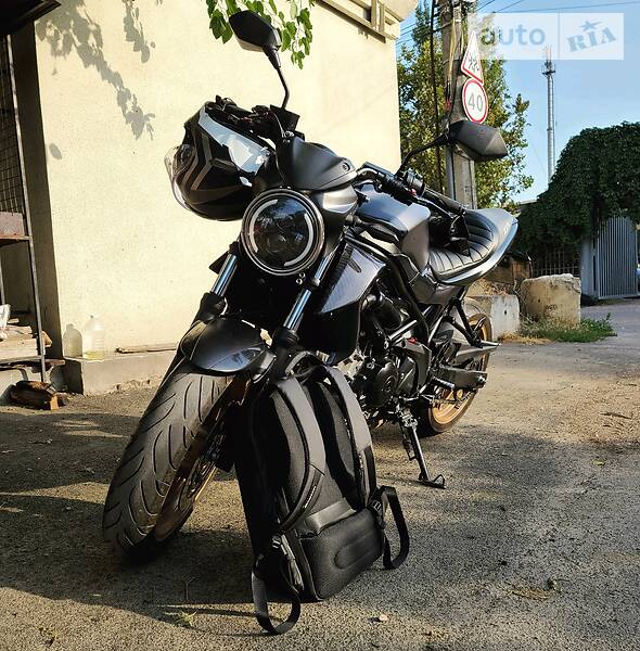 Мотоцикл Без обтекателей (Naked bike) Suzuki SV 650SF 2016 в Одессе