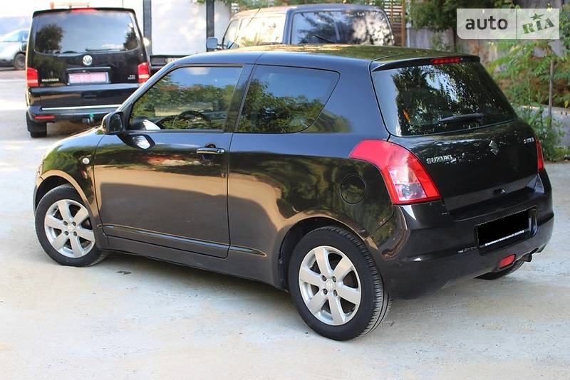 Хэтчбек Suzuki Swift 2008 в Киеве