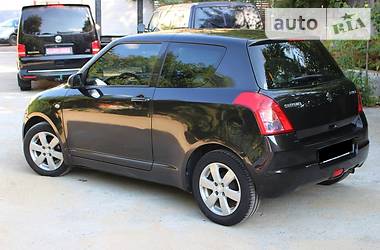 Хэтчбек Suzuki Swift 2008 в 