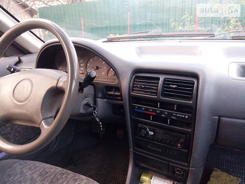 Седан Suzuki Swift 2001 в Бродах фото 2 Седан Suzuki Swift 2001 в Бродах