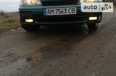 Седан Suzuki Swift 1997 в Бердичеве