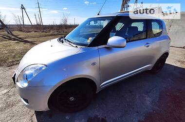 Хэтчбек Suzuki Swift 2009 в 
