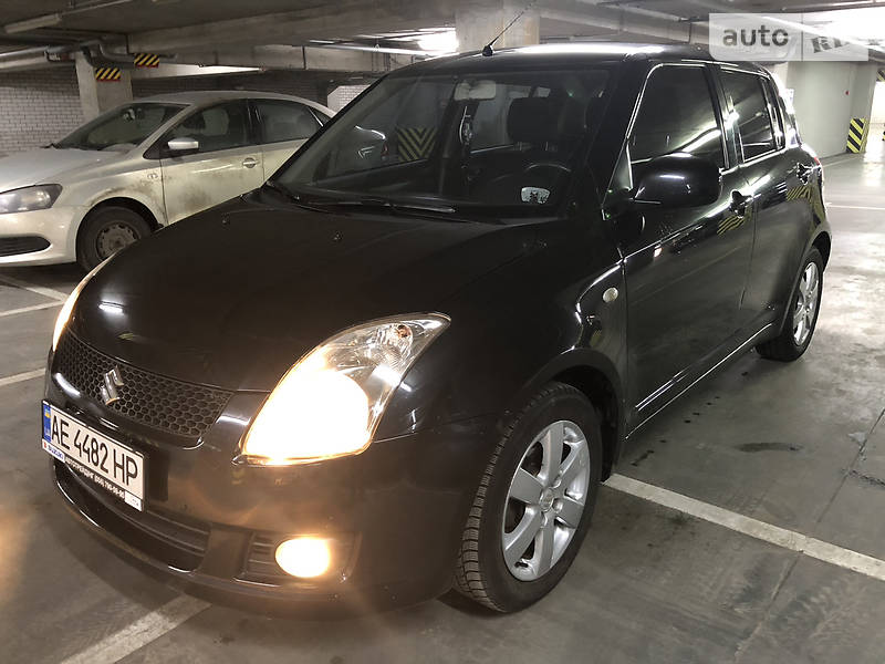 Хетчбек Suzuki Swift 2008 в 