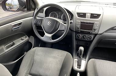 Хетчбек Suzuki Swift 2011 в 