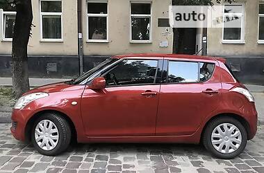 Хетчбек Suzuki Swift 2011 в 