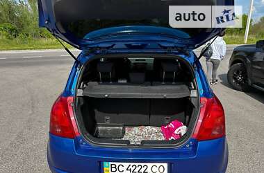 Хэтчбек Suzuki Swift 2007 в Львове