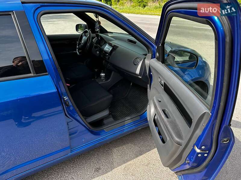 Хетчбек Suzuki Swift 2007 в Львові