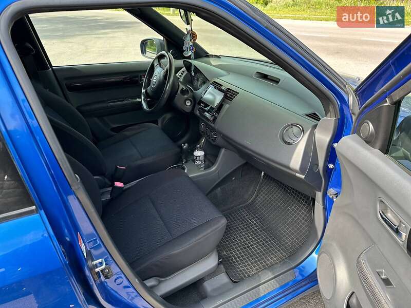 Хетчбек Suzuki Swift 2007 в Львові