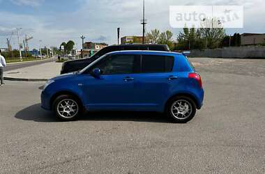 Хэтчбек Suzuki Swift 2007 в Львове