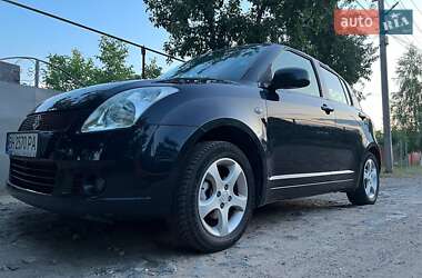 Хэтчбек Suzuki Swift 2007 в Подольске