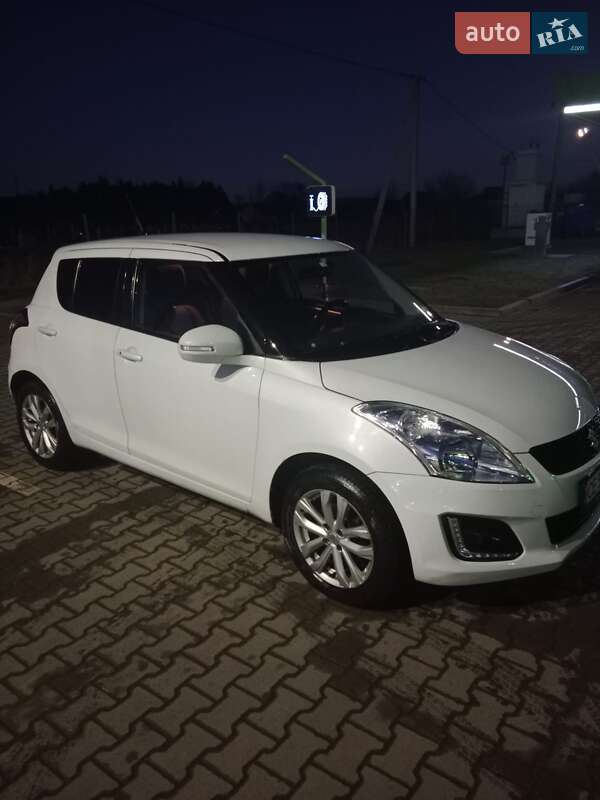 Хэтчбек Suzuki Swift 2014 в Вижнице