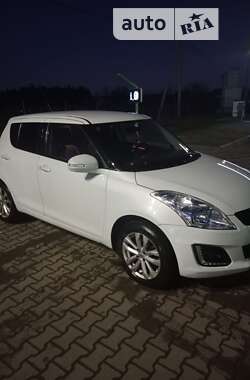 Хэтчбек Suzuki Swift 2014 в Вижнице