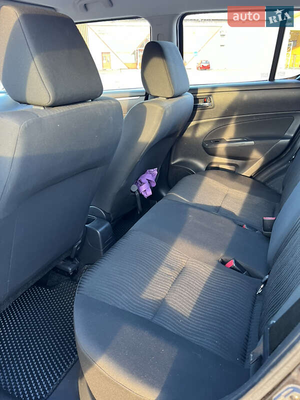 Хэтчбек Suzuki Swift 2013 в Житомире