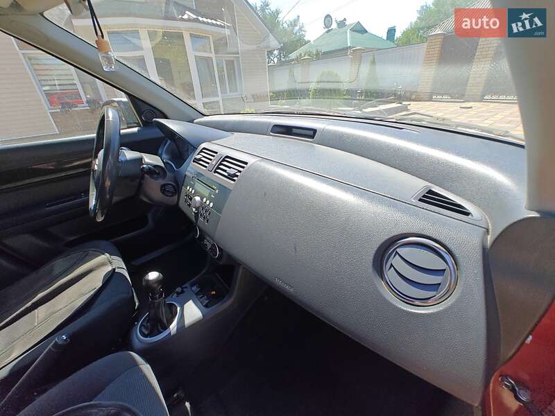 Хетчбек Suzuki Swift 2007 в Кременчуці