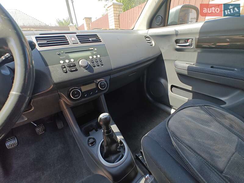 Хетчбек Suzuki Swift 2007 в Кременчуці