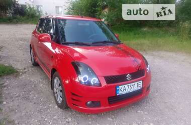 Хэтчбек Suzuki Swift 2006 в Киеве