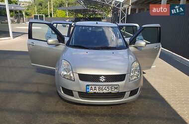 Хетчбек Suzuki Swift 2009 в Броварах