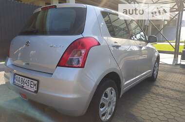 Хетчбек Suzuki Swift 2009 в Броварах