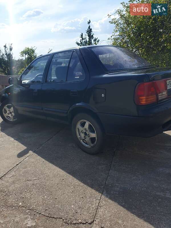 Седан Suzuki Swift 1994 в Одесі
