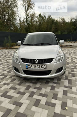 Хэтчбек Suzuki Swift 2011 в Каневе