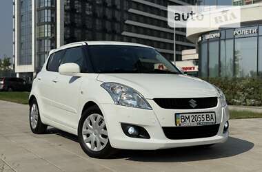 Хэтчбек Suzuki Swift 2013 в Киеве