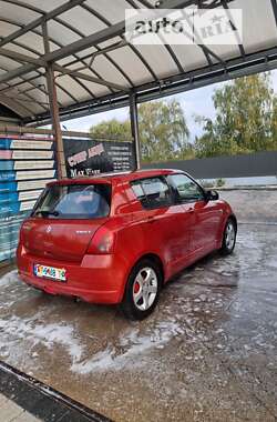 Хетчбек Suzuki Swift 2007 в Городенці