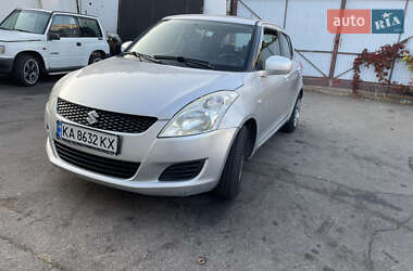 Хэтчбек Suzuki Swift 2011 в Киеве