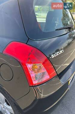 Хэтчбек Suzuki Swift 2008 в 