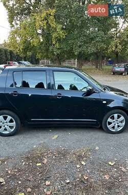 Хэтчбек Suzuki Swift 2007 в Смеле