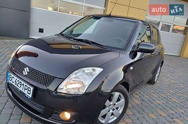 Хетчбек Suzuki Swift 2010 в Самборі