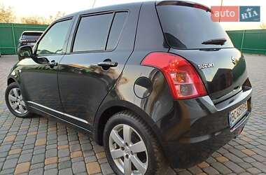 Хетчбек Suzuki Swift 2010 в Самборі